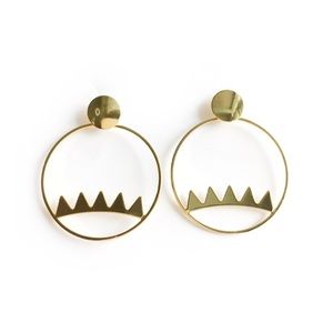 NWT 💍 Statement Earrings